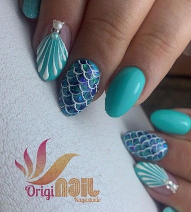 nail Art Bleu Sirène Et Coquillage