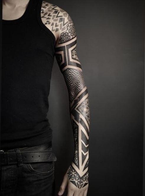 tatouage ornemental Motifs Maori 