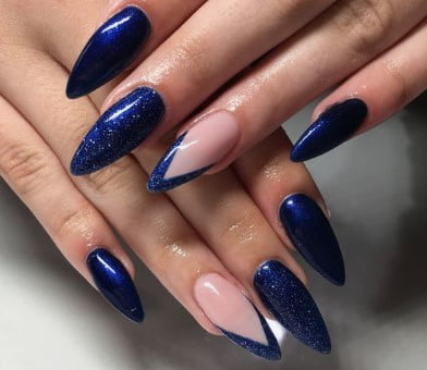 nail Art Bleu Nuit Pailleté