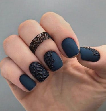 nail Art Noir Avec Texture
