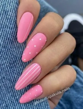 nail Art Rose à Pois Et Rayures