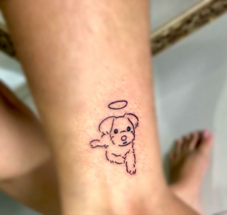 Tatouage Chien Minimaliste Avec Auréole 