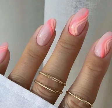 nail Art Avec Des Vagues Roses Saumon