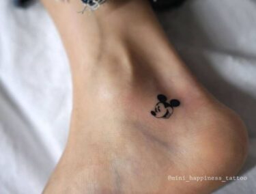 Tatouage Disney Noir Et Blanc