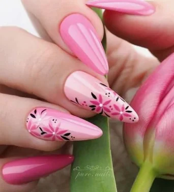 nail Art Rose à Fleur
