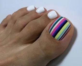 nail Art Pied été Motif Rayures