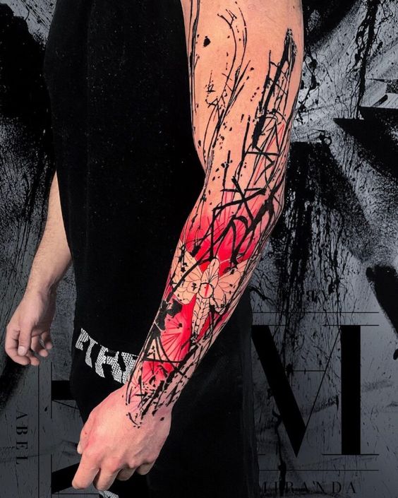 tatouage graphique Papillon De Nuit sur l'avant-bras