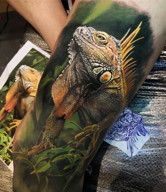 tatouage réaliste Iguane 