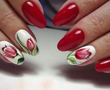 nail Art Fleur De Tulipe Rouge 
