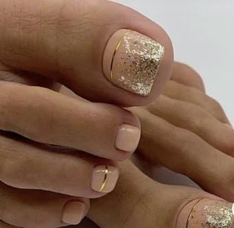 nail Art Pied été Nude Et Doré