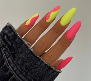 nail Art Rose Et Jaune Fluo
