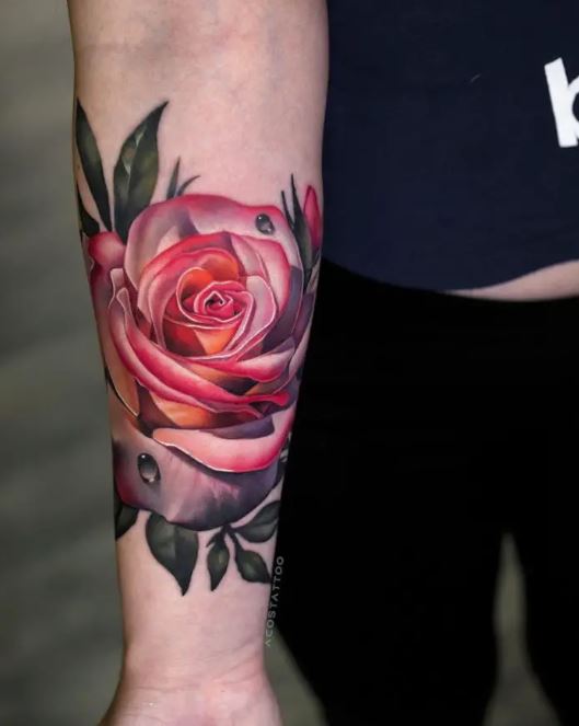 tatouage réaliste Roses & Gouttelettes D’eau 