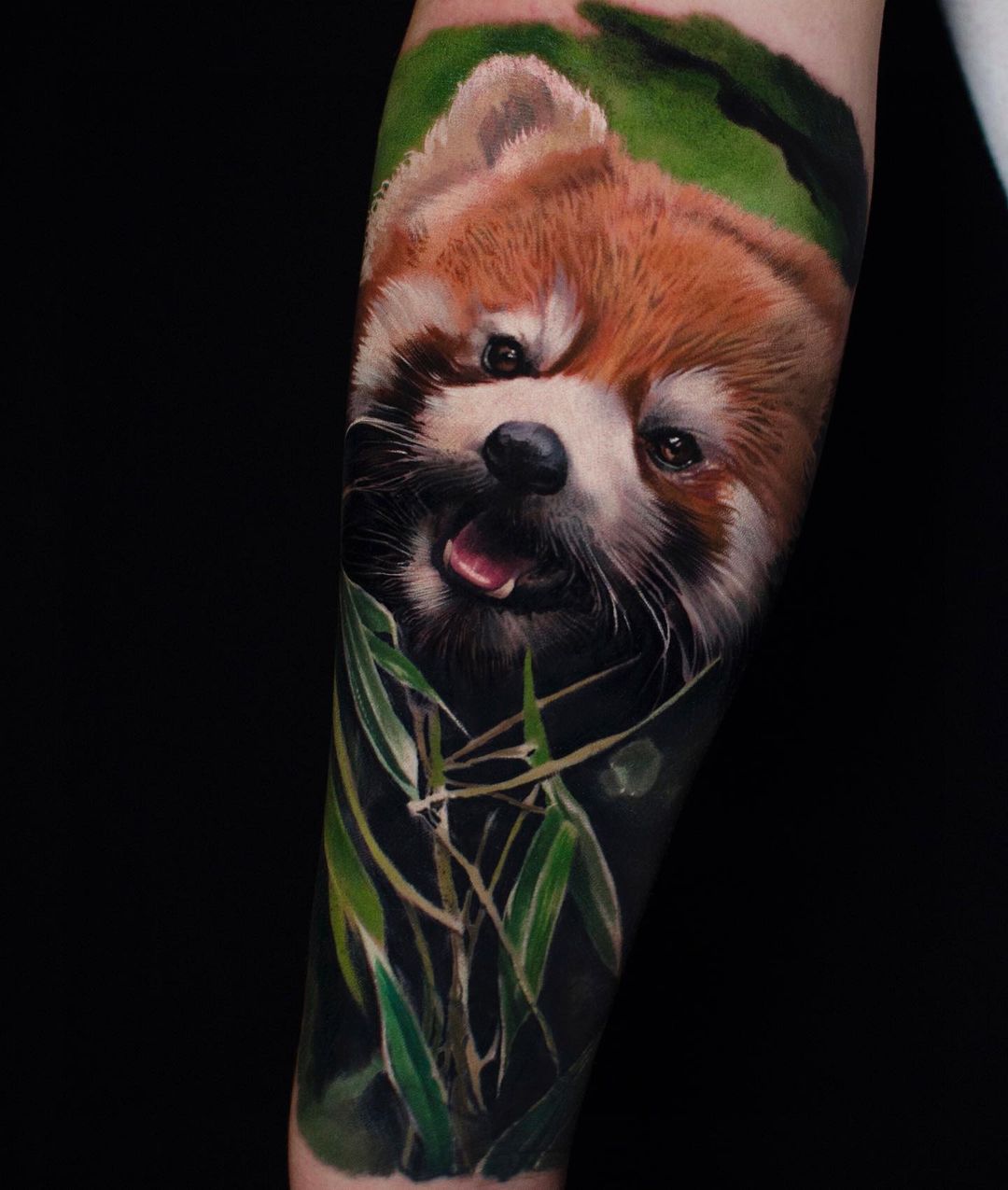 tatouage réaliste Panda Roux 