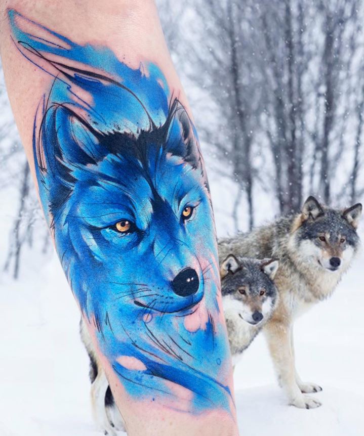 Tatouage De Loup Aquarelle Bleue