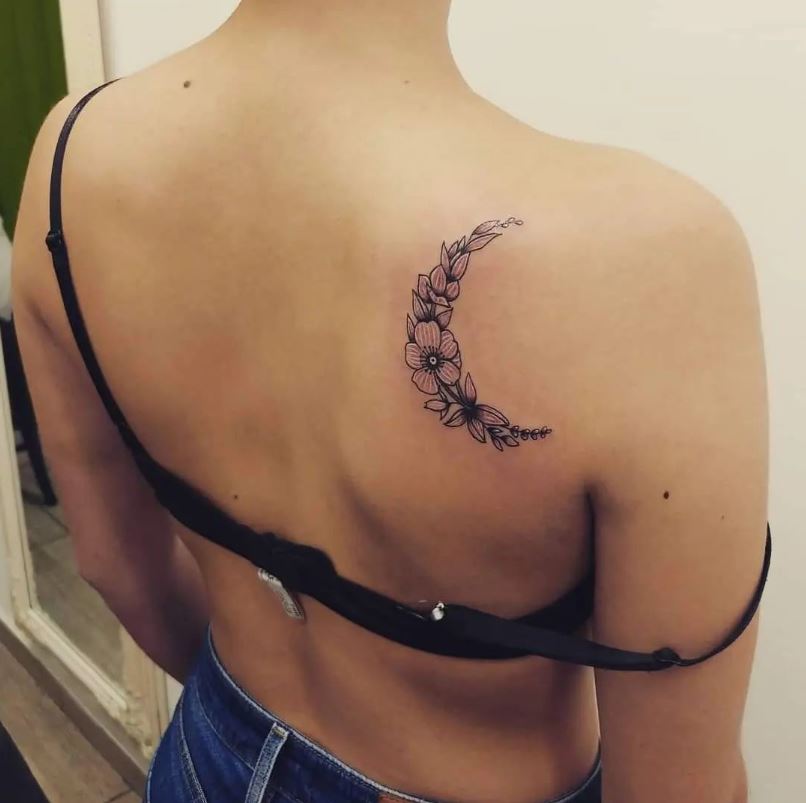 Tatouage Lune En Fleur