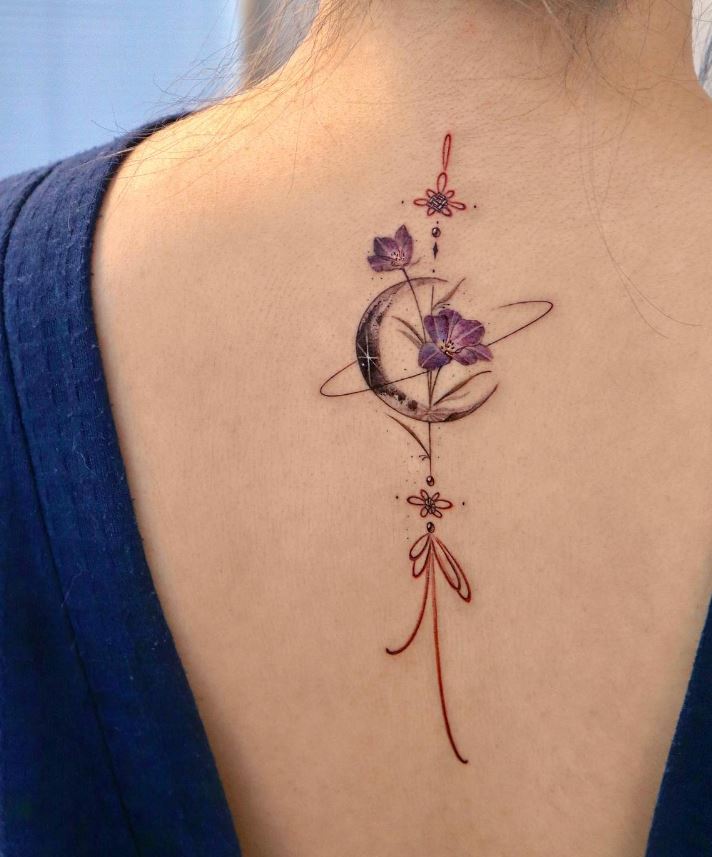 Tatouage Lune, Fleurs Et Norigae