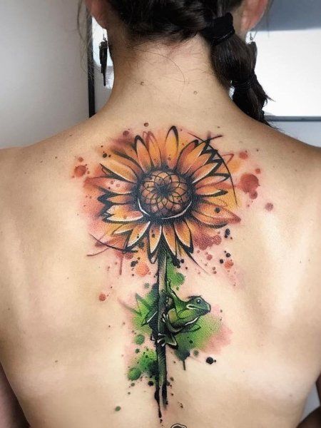 tatouage graphique Tournesol dans le dos femme