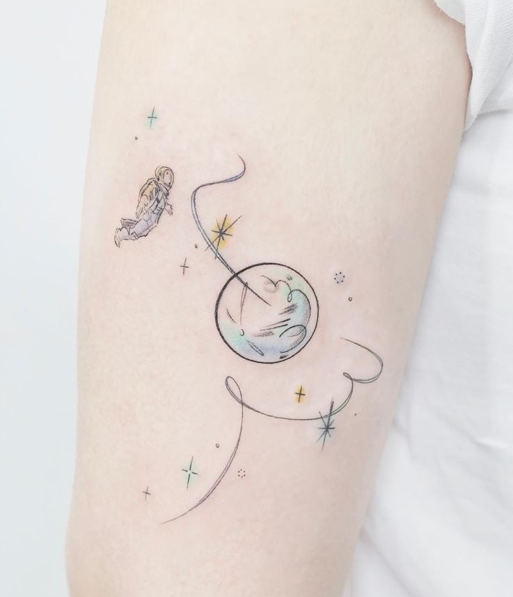 Tatouage Lune Et Astronaute