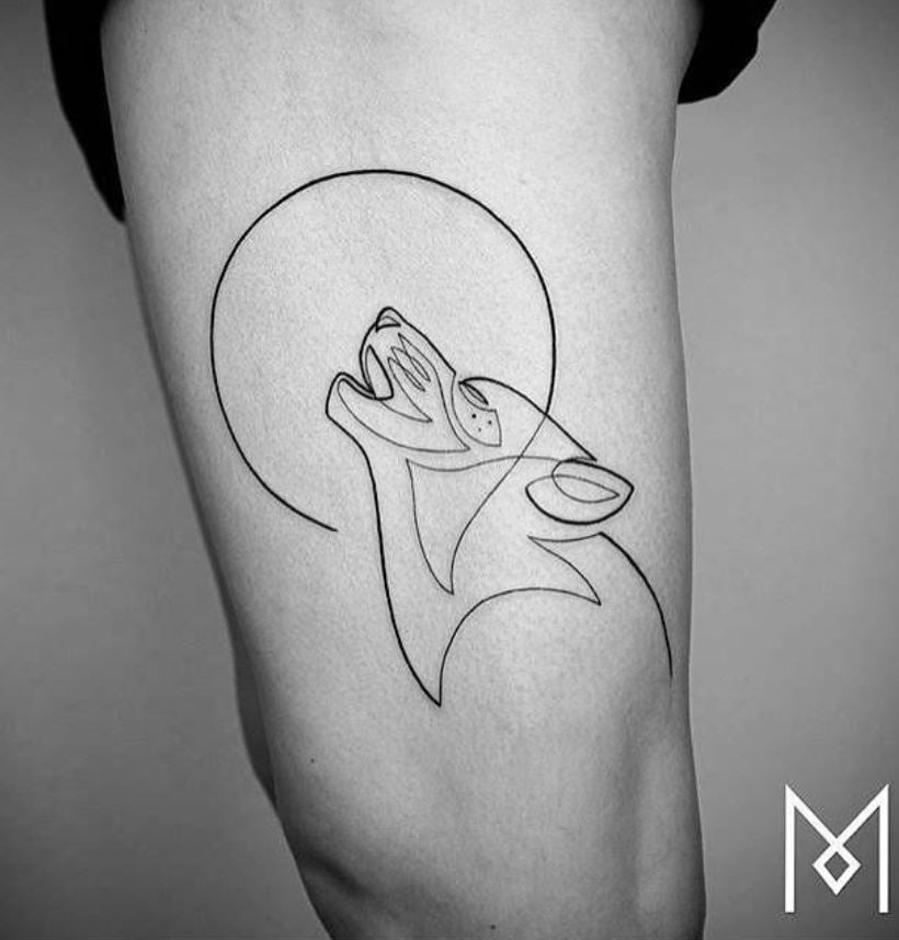 Tatouage De Loup En Simple Ligne Continue