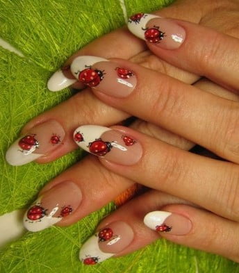 nail Art French Avec Coccinelle