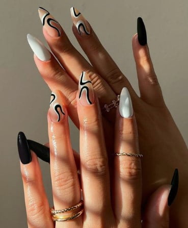 nail Art Black And White