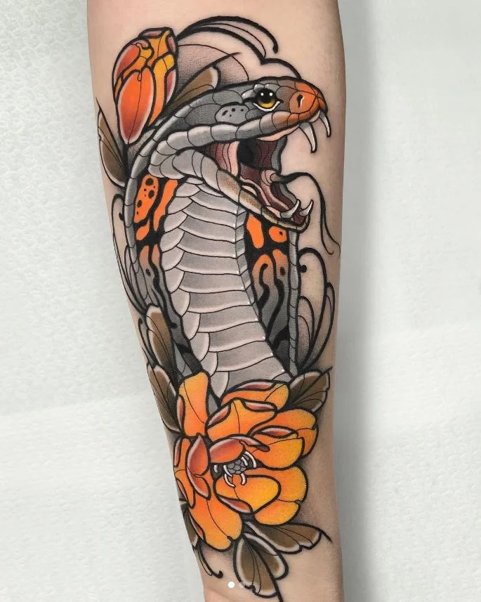 Tatouage De Serpent Cobra Néo Traditionnel