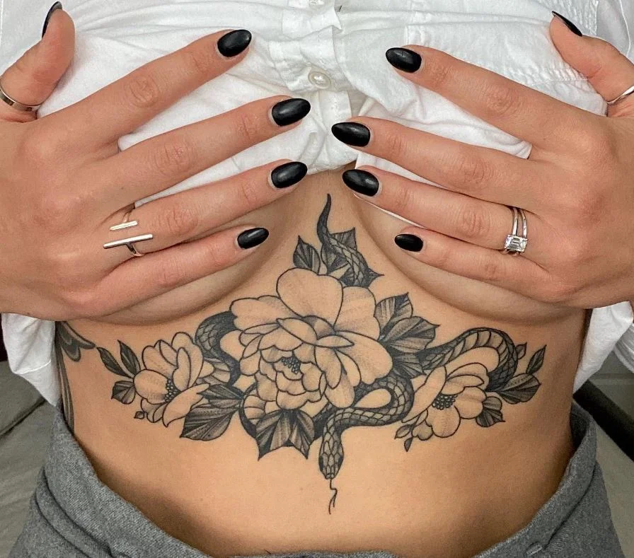 Tatouage De Serpent Et Pivoine