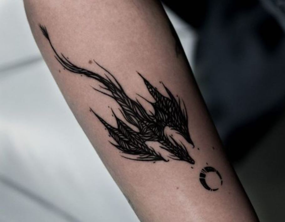 Blacktattoo De Dragon Et Croissant De Lune 