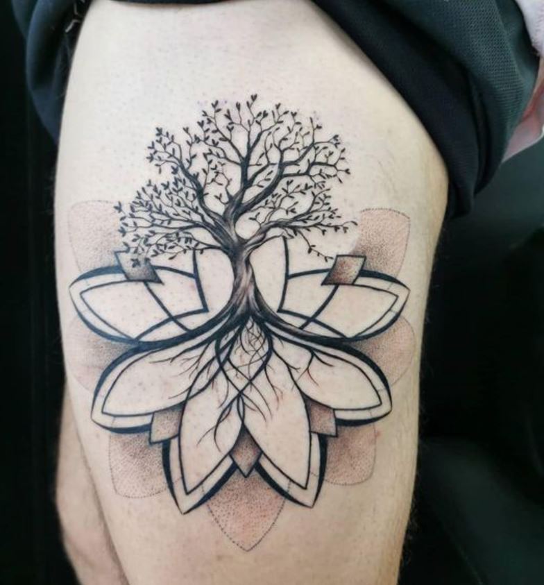 Tatouage Arbre De Vie Avec Racines En Mandala