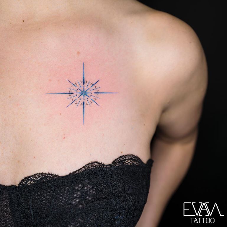 Tatouage Boussole Femme étoile Bleue 