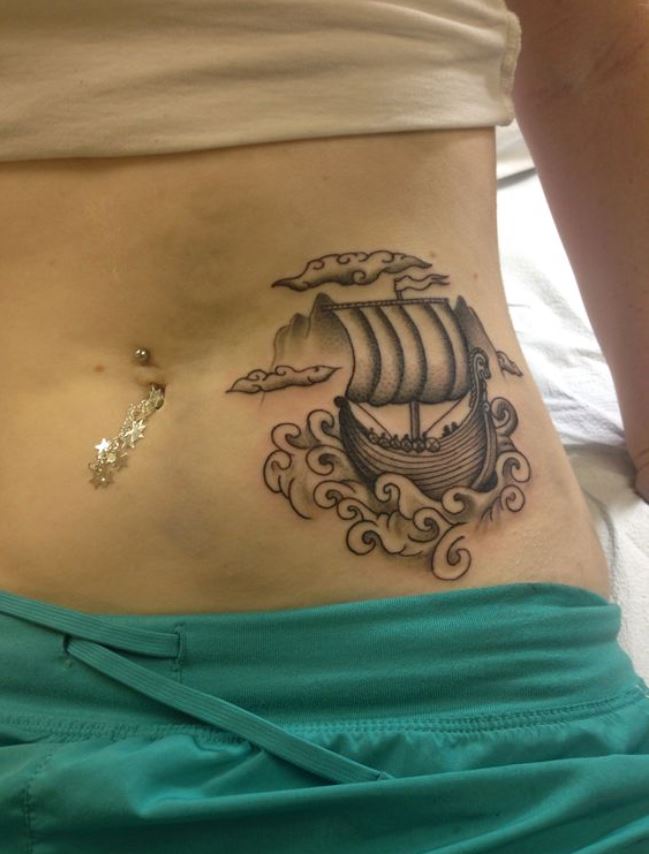 Tatouage Bateau Viking Drakkar 