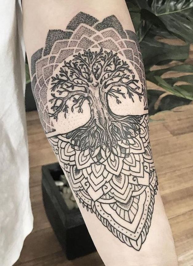 Tatouage Arbre De Vie Mandala Psychédélique 