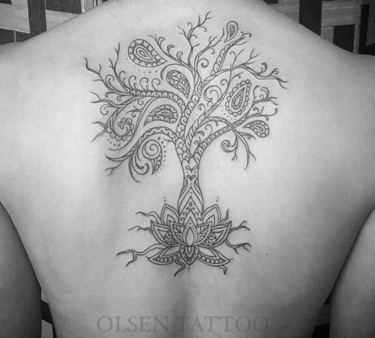 Tatouage Arbre De Vie Avec Racine Lotus 