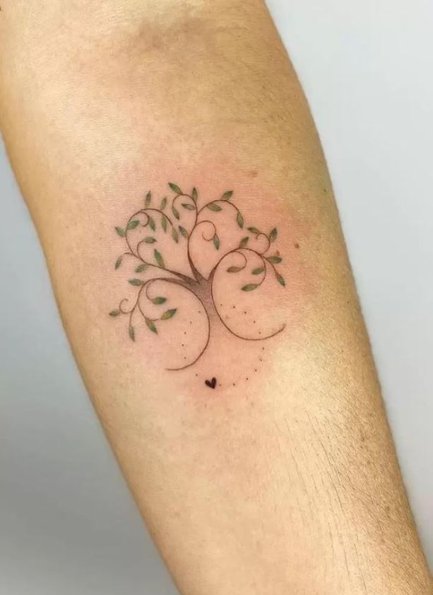 Tatouage Arbre De Vie Et Mini Coeur Noir 