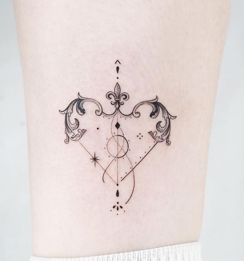 Tatouage Coeur Géométrique 