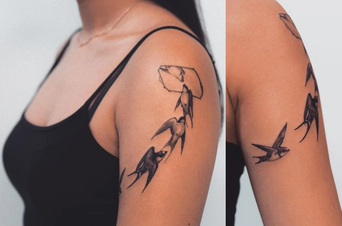 Tatouage Oiseaux Et Miroir Pour Femme