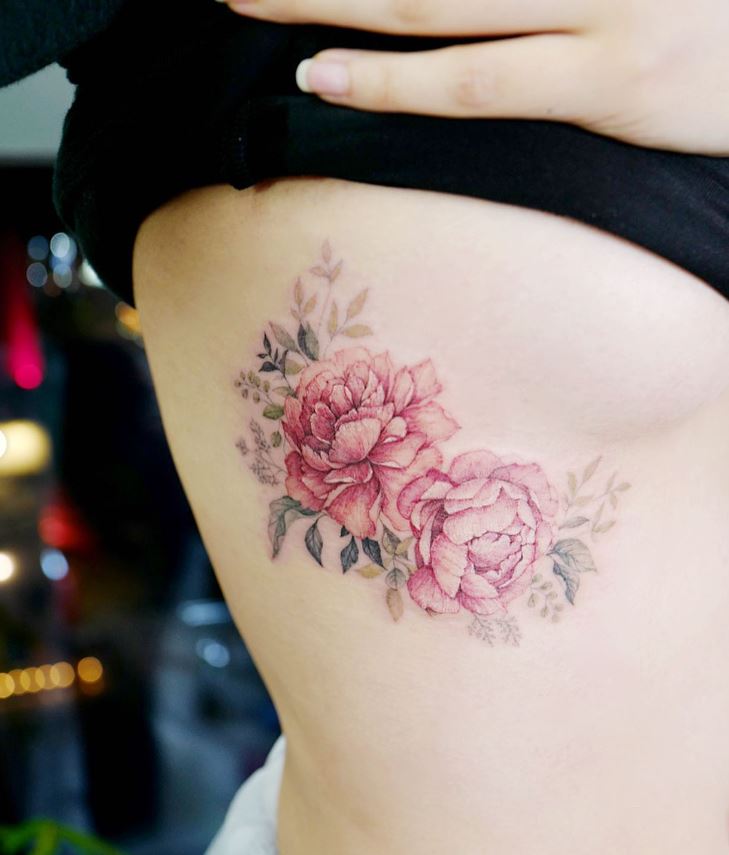 Tatouage Duo De Pivoine Rose Sous La Poitrine 