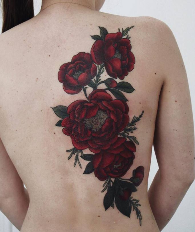 Tatouage Pivoine Rouge Sur Le Dos 