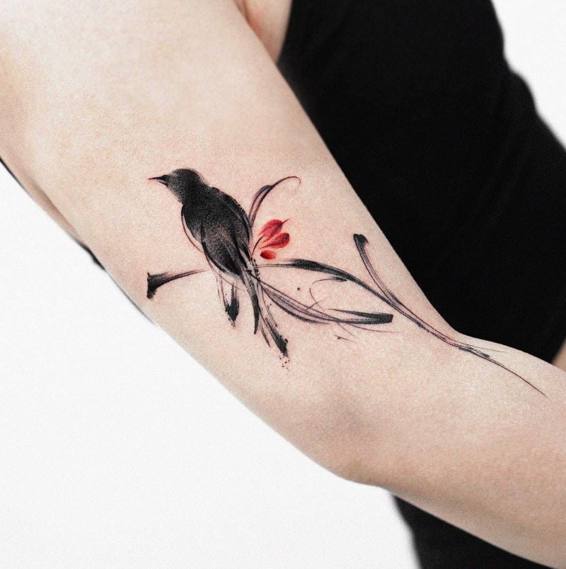 Tatouage Abstrait D'oiseau Et Fleurs Pour Femme