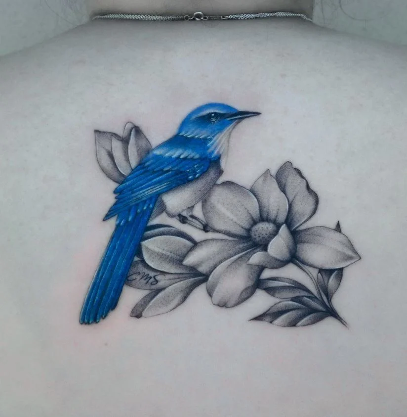 Tatouage Oiseau Bleu Et Fleurs Pour Femme 