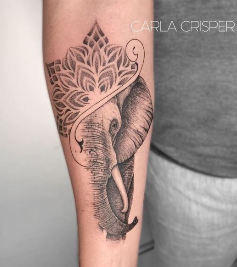 Tatouage Mi éléphant Ornemental 