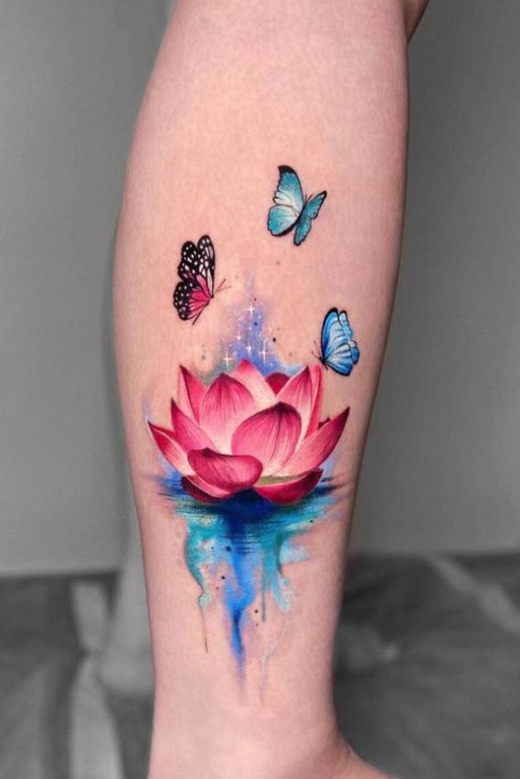 Tatouage Fleur De Lotus étoilée Et Papillons 