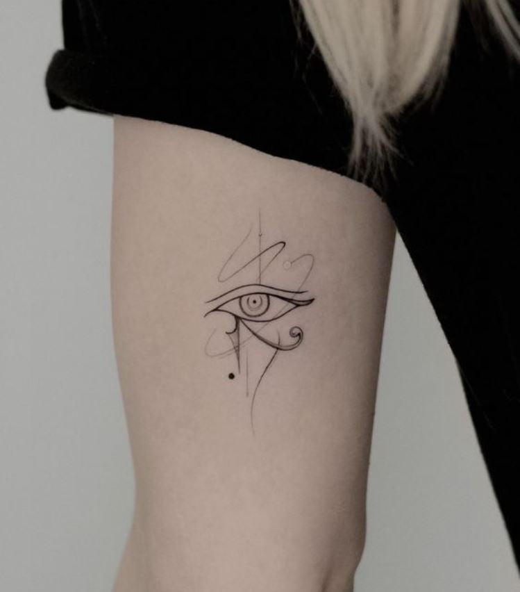  Tatouage égyptien Minimaliste œil D'horus 