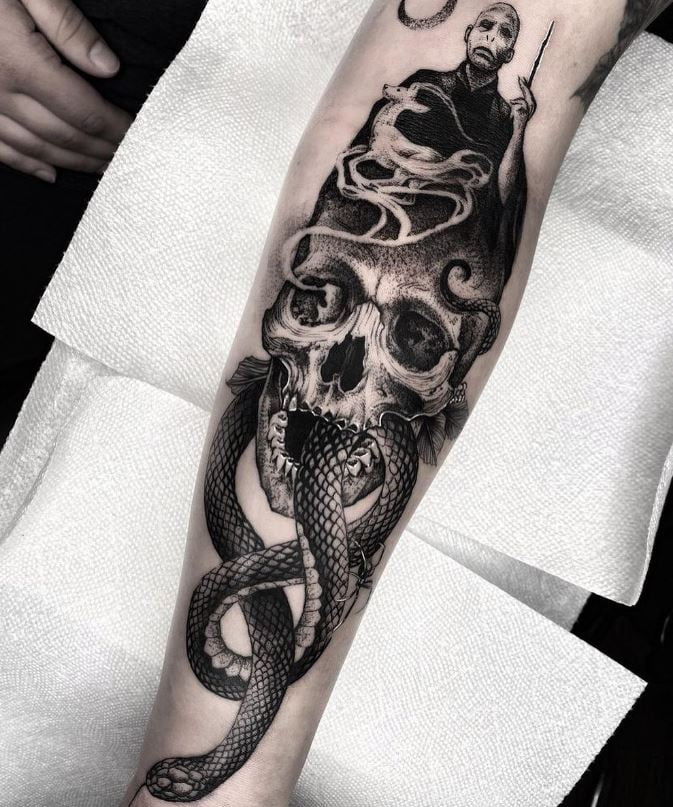 Tatouage Harry Potter Crâne à Serpent 