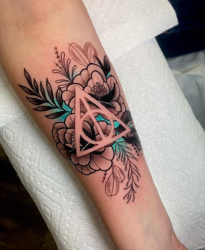 Tatouage Harry Potter Reliques De La Mort Florales 