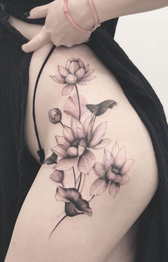 Tatouage Bouquet De Fleurs De Lotus