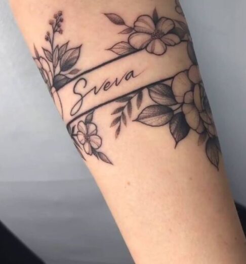 tatouage-pr-nom-les-50-plus-beaux-pour-vous-inspirer