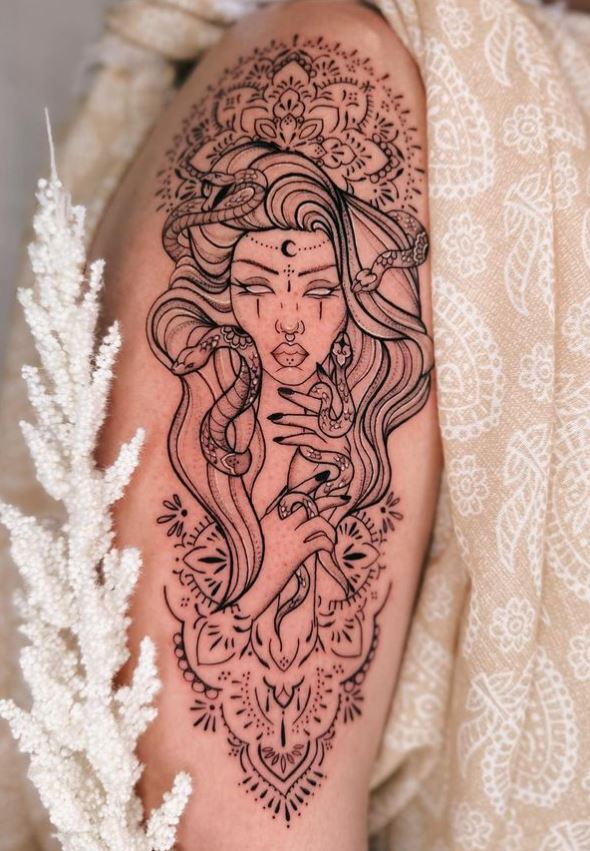 Tatouage Medusa Ornementale 