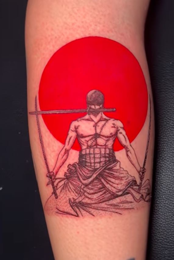 Tatouage One Piece Zoro Et Soleil Rouge 