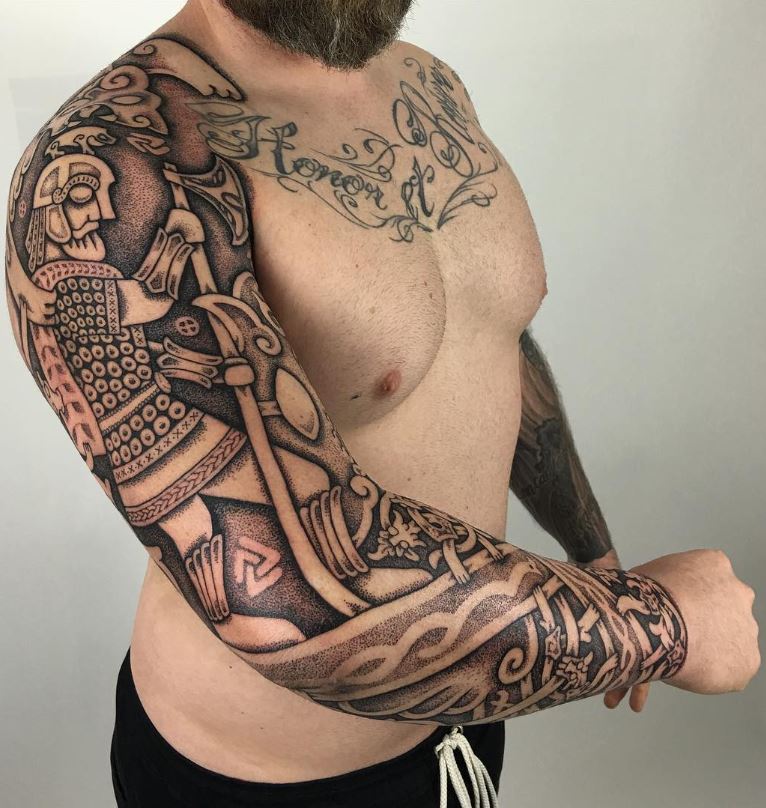 Tatouage Bras Entier Homme Thème Viking 